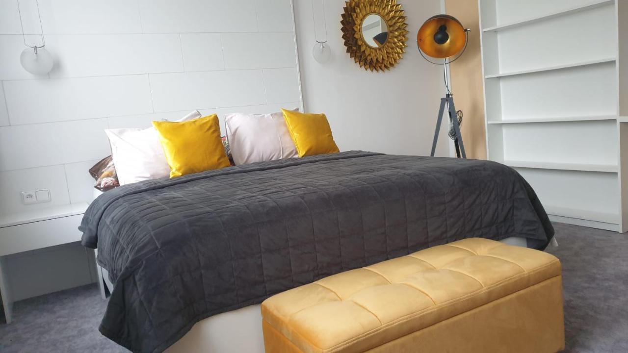 Kvetinovy Apartman A3B V Chomutove Ngoại thất bức ảnh