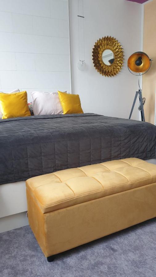 Kvetinovy Apartman A3B V Chomutove Ngoại thất bức ảnh